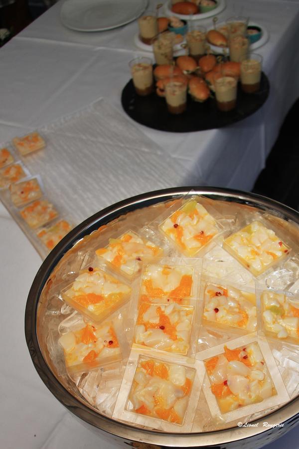 Le Safari Hotel Restaurant Carpentras Dış mekan fotoğraf