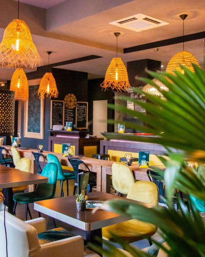 Le Safari Hotel Restaurant Carpentras Dış mekan fotoğraf